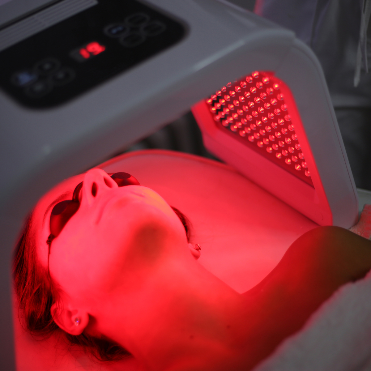 Planet Fitness Red Light Therapy Before And After Use The Ultimate